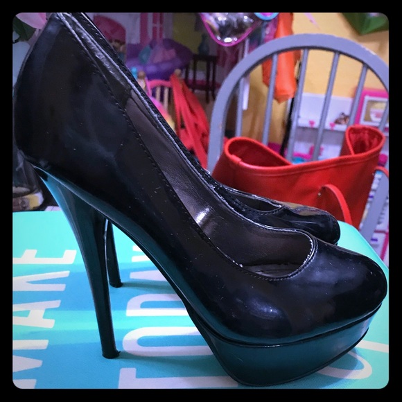 High heels 👠 - Picture 1 of 3